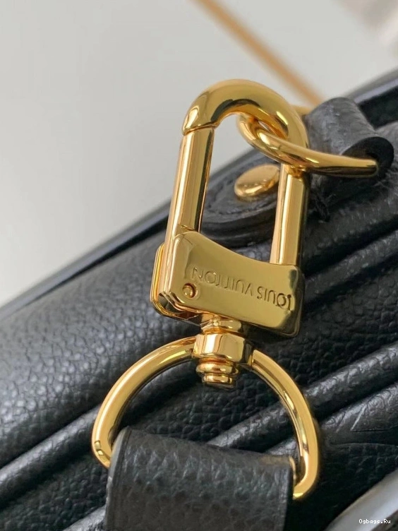 Vuitton Louis Pochette Metis 0416